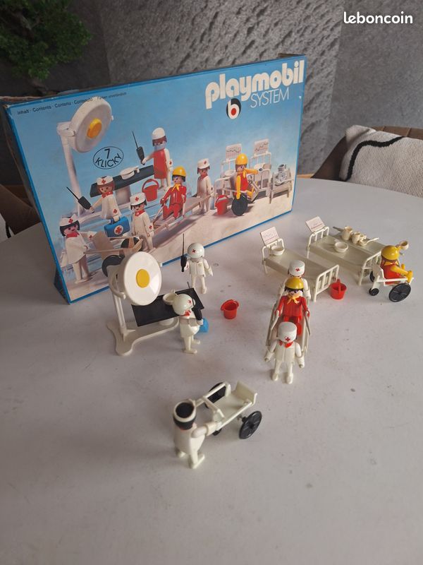 1976 Geobra Playmobil System 3362 Infirmière et fauteuil roulant Neuf Scéllé