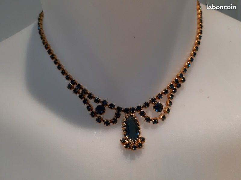 Collier ras de cou en très bon état (image 2)