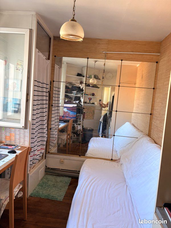 Appartement 1 pièce 9 m² · à Paris · 8,8 m² · 120 000 €