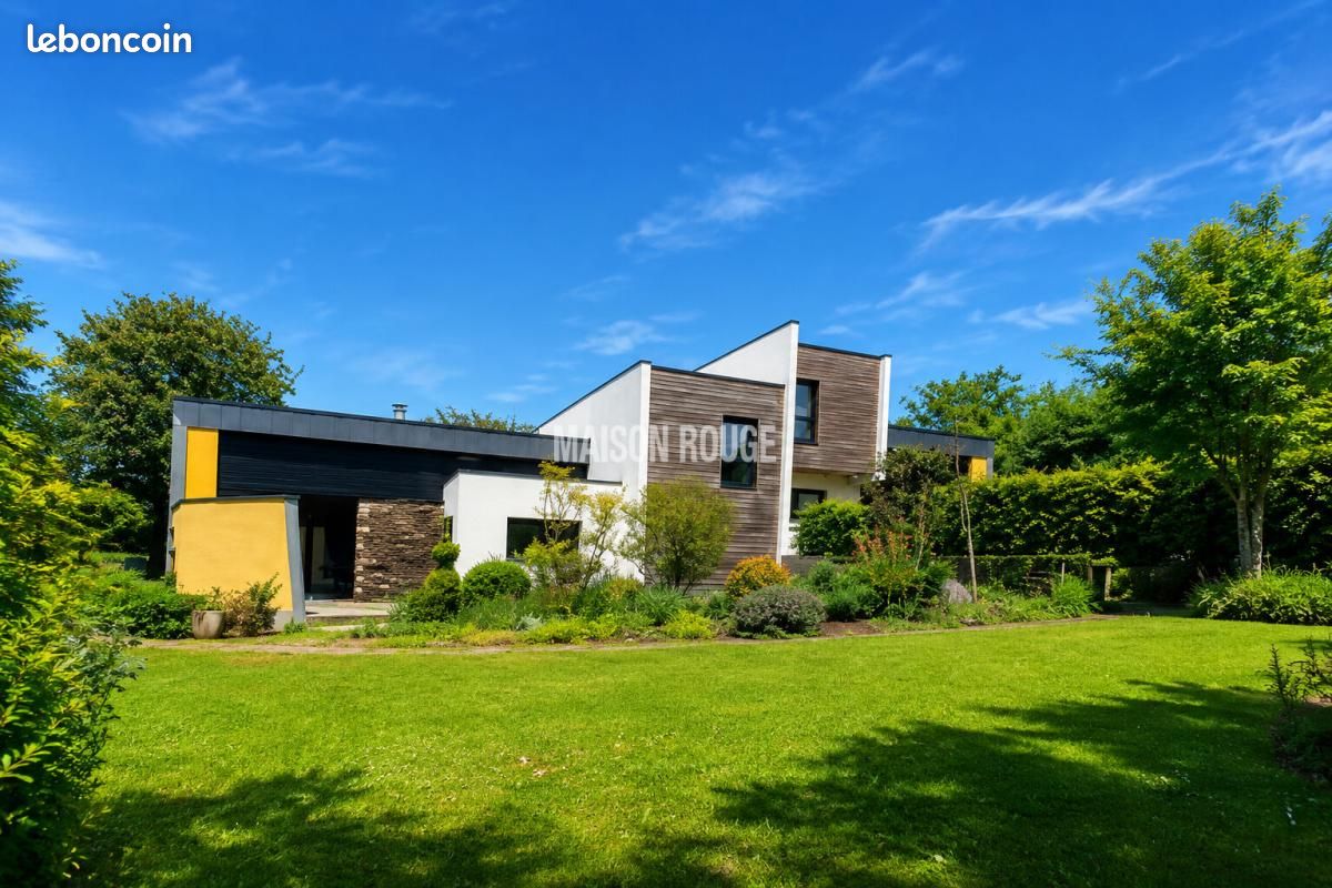 Maison 9 pièces 224 m² · à Lannion · 224 m² · 596 000 €