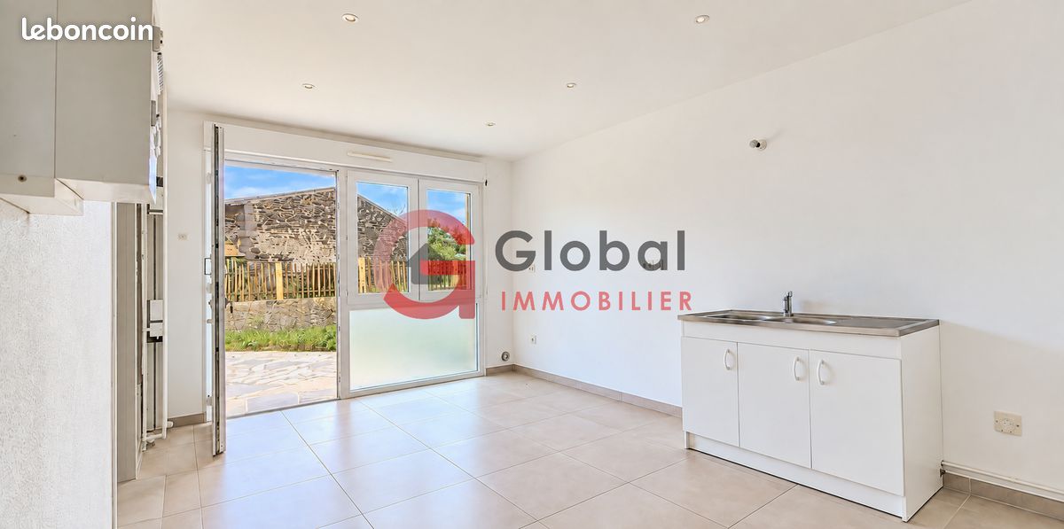 Maison 7 pièces 130 m² · à Sayat · 130 m² · 180 000 €