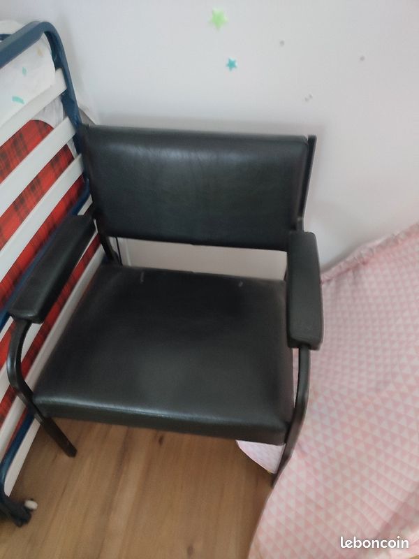 Fauteuil (image 1)