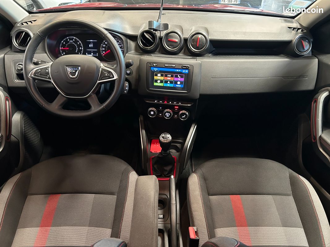 DACIA DUSTER Blue dCi 115 4x2 SL Techroad - Suivi Complet, 1ere Main, Courroie OK, Attelage (image 11)