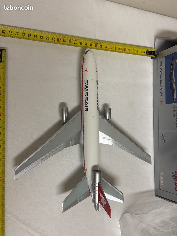 Modèle Rédut Avon 1/200 Scale Decast Fghter Plane Model Modélsme