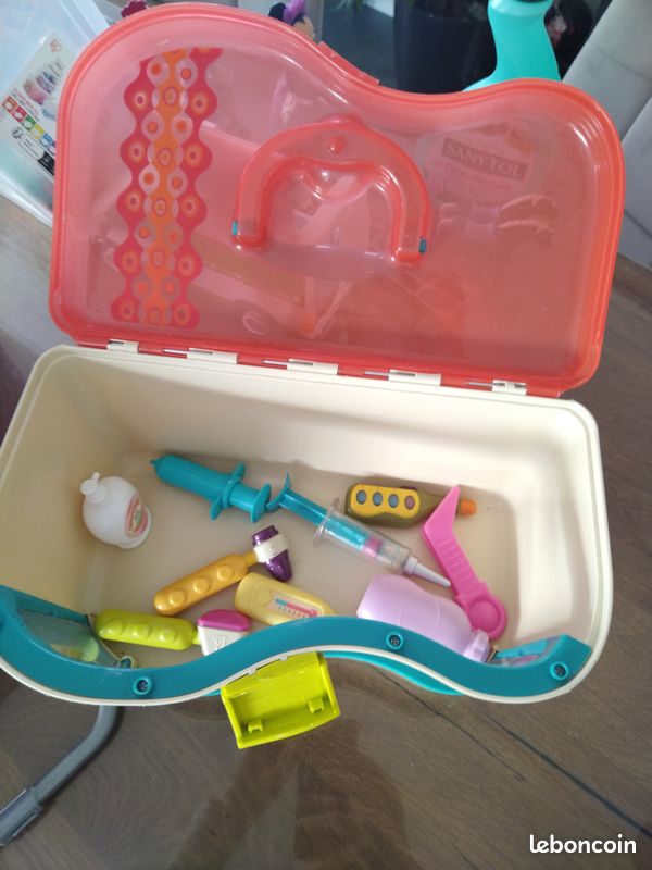Mallette docteur (image 2)