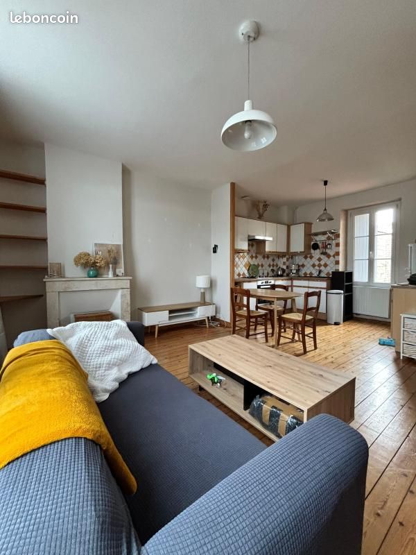 Maison 2 pièces 85 m² · à Niort · 85 m² · 725 €