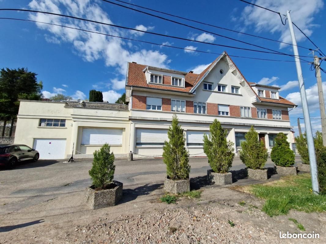 Local commercial 662 m² · à Sarralbe · 662 m² · 244 000 €
