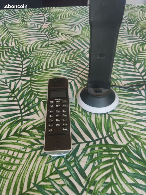 Téléphone fixe (image 1)