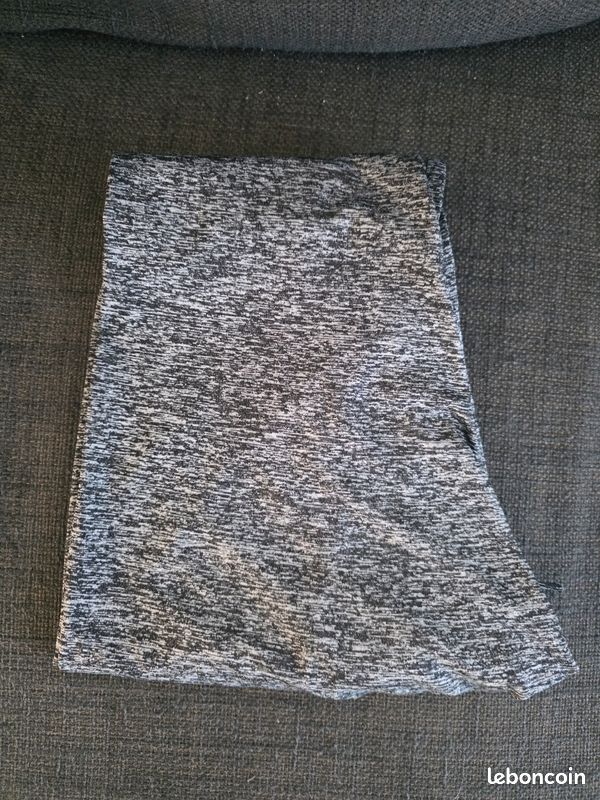 Leggings
Gris
Shein
Bon état (image 1)