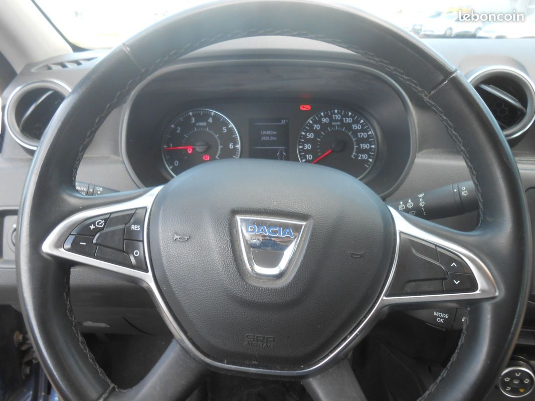 DACIA DUSTER Blue dCi 115 4x2 Confort (image 19)