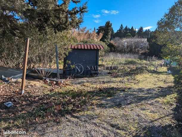 Terrain 420 m² PERNES LES FONTAINES