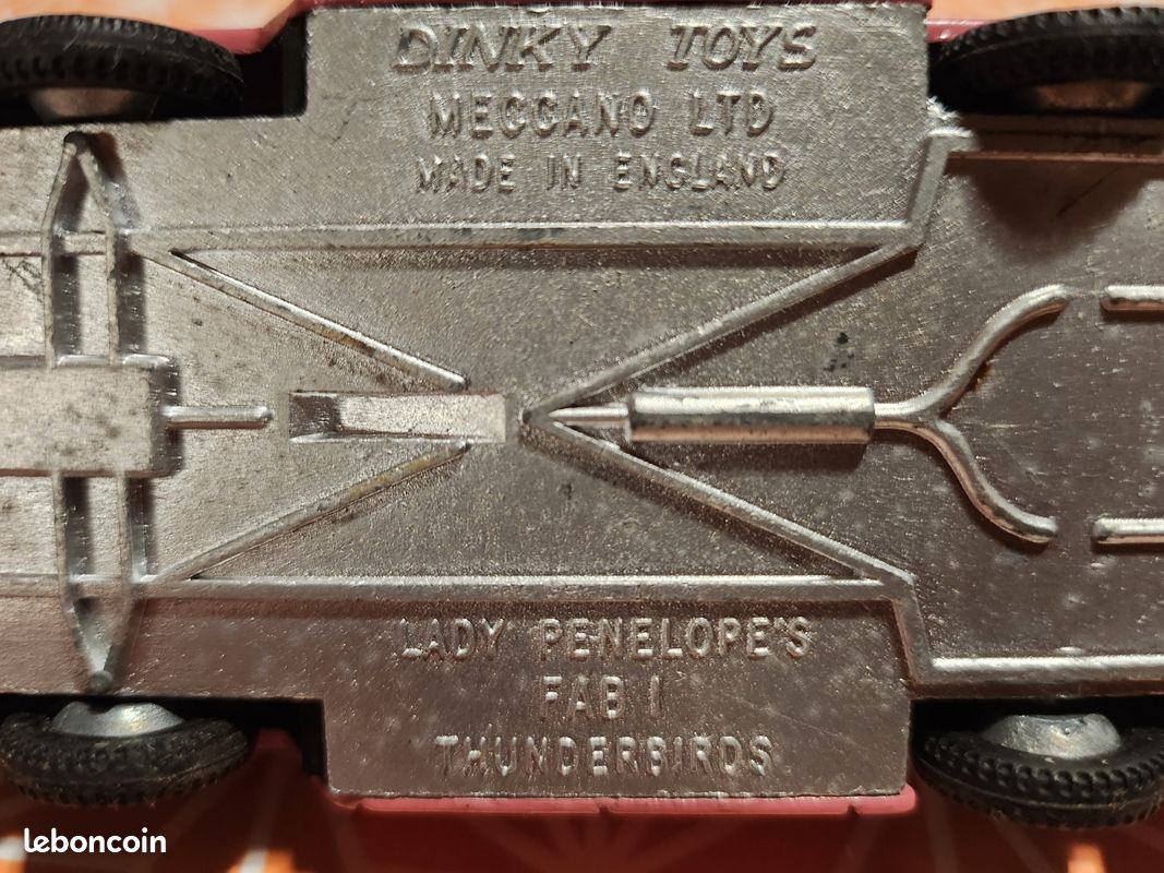 Dinky toys Lady Penelope fab 1 Thunderbirds (image 9)
