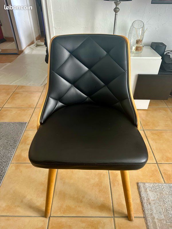 Chaises ( Lot ) scandinave haut de gamme, design , TBE (image 1)