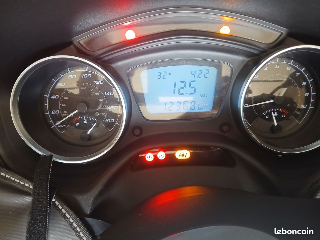 Piaggio mp3 500 (image 3)