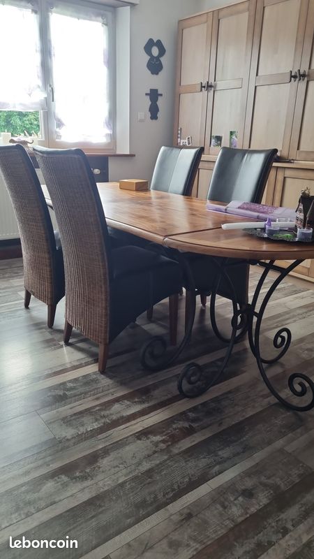 Table Lubéron Maison du Monde (image 1)