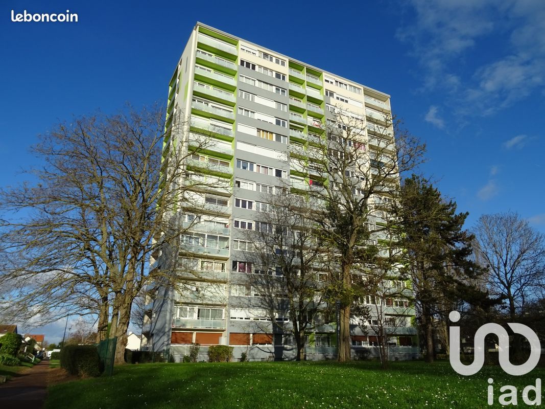 Appartement 2 pièces 45 m² · à Ris-Orangis · 45 m² · 104 000 €