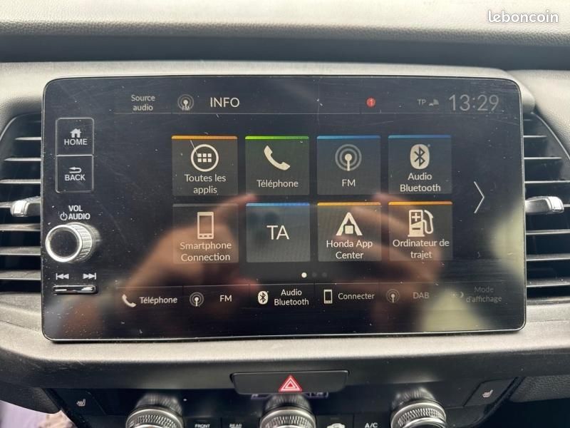 Honda Jazz 1.5 i-MMD 109ch e:HEV Executive (image 15)