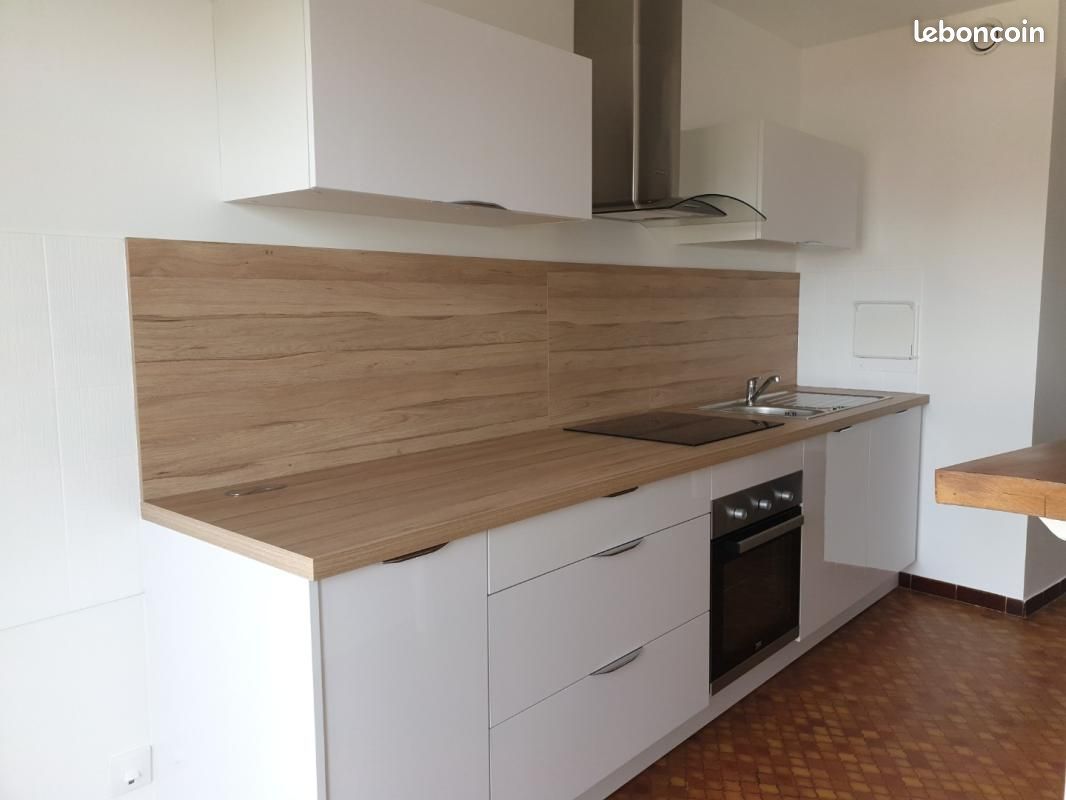 Appartement 3 pièces 79 m² · à Châteauroux · 79 m² · 619 €