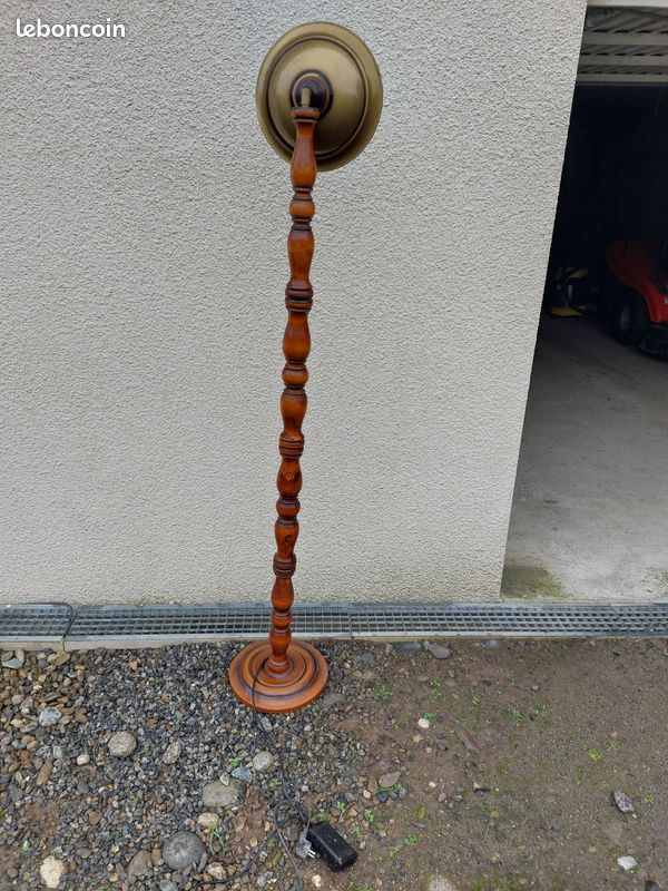 Lampadaire halogene (image 1)