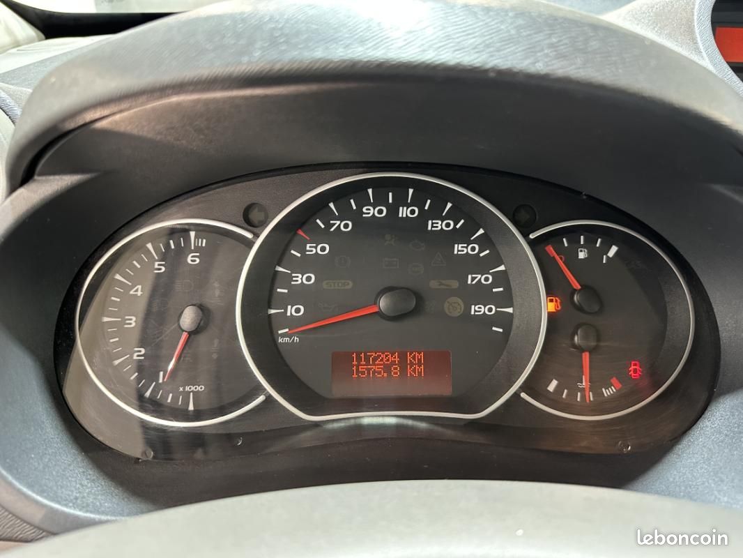 Renault Kangoo 1.6 16V 105 Privilège (image 11)