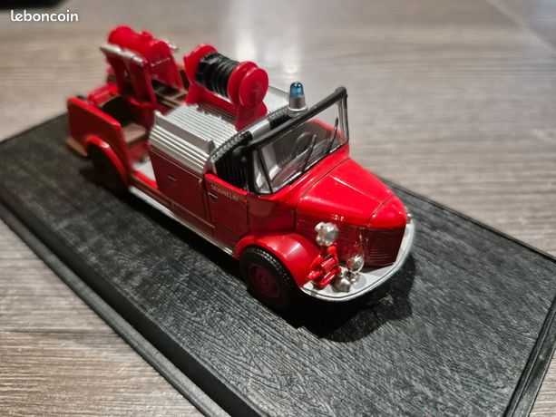 VB Vébé France camion Hotchkiss Pompiers Paris tôle moteur à