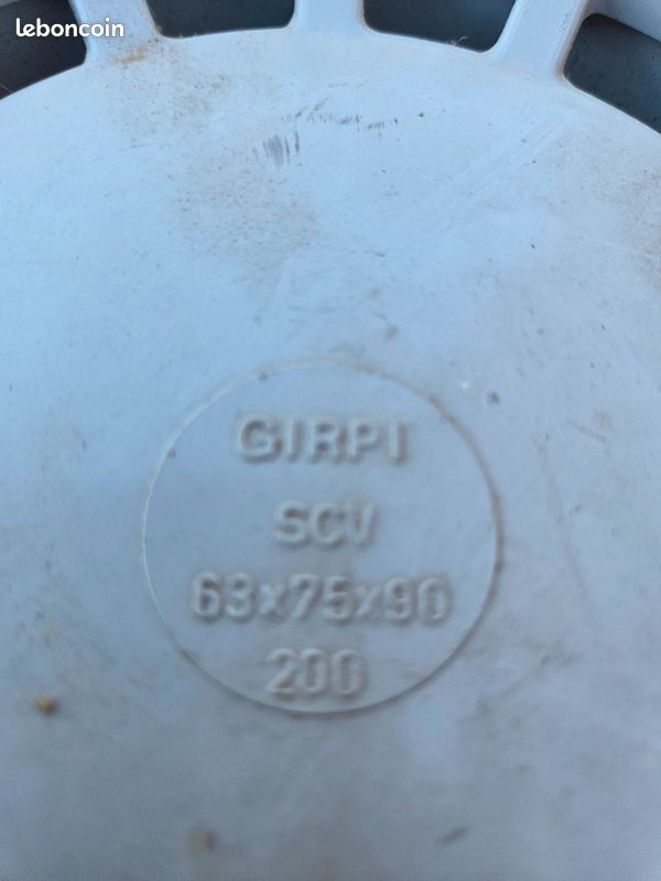 2 siphons de cour neuf ...200x200 et 250x250 (image 3)