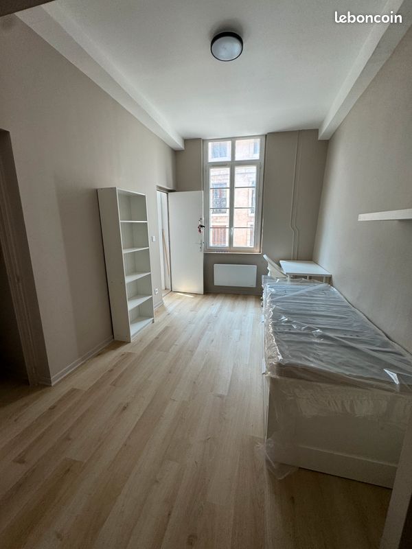 Appartement 1 pièce 18 m² · à Dijon · 18 m² · 550 €