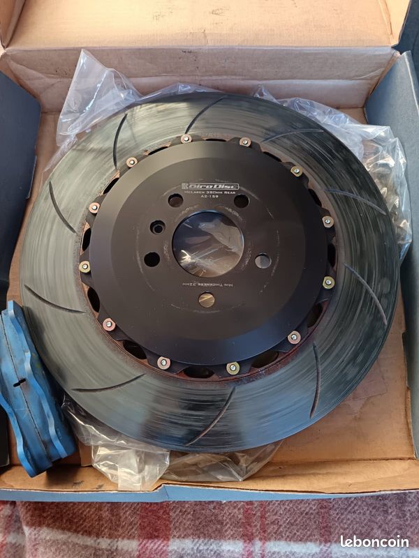 Disques+plaquettes MacLaren 570 S (image 1)