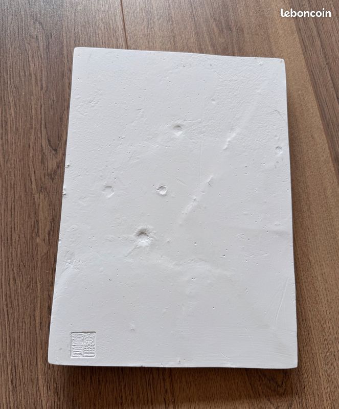 Bas-relief en plâtre - Œuvre LGBT unique faite à la main par un artiste (image 3)