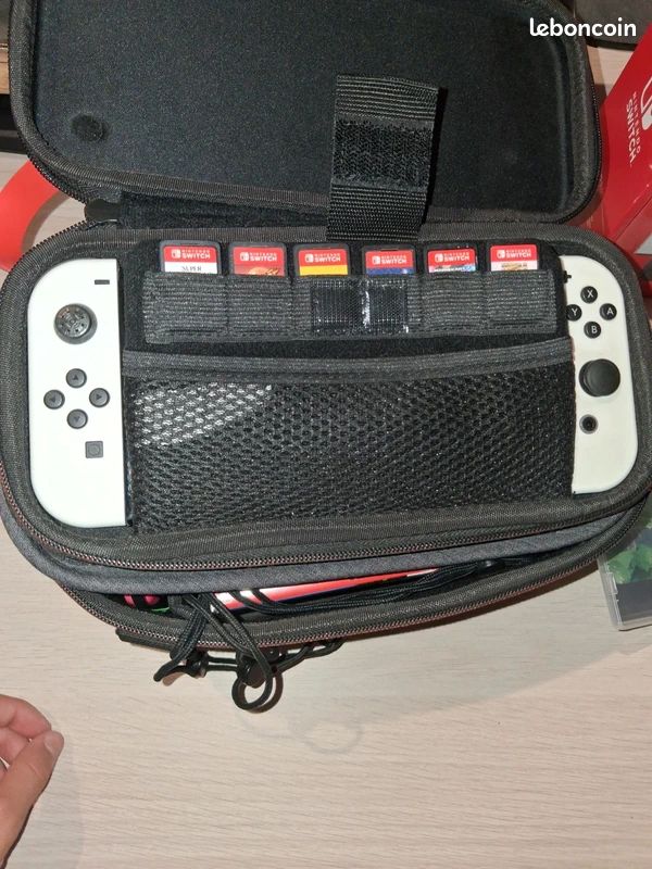 Nintendo Switch OLED + jeux (image 3)
