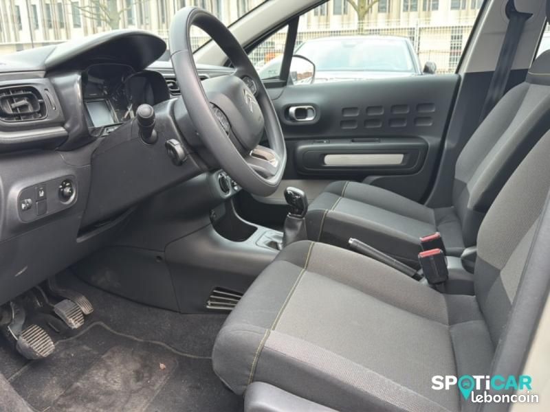 Citroen C3 1.2 PureTech 83ch S&S YOU (image 24)