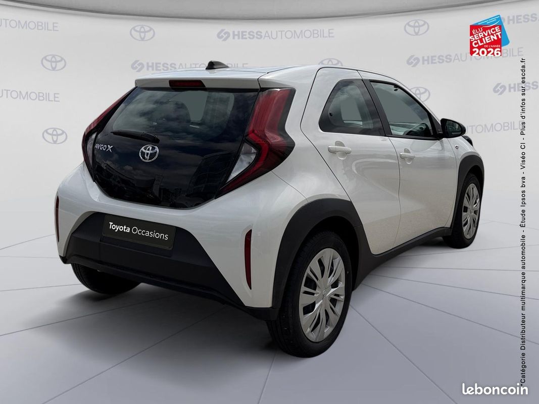 Toyota Aygo X 1.0 VVT-i 72ch Dynamic MY23 (image 6)