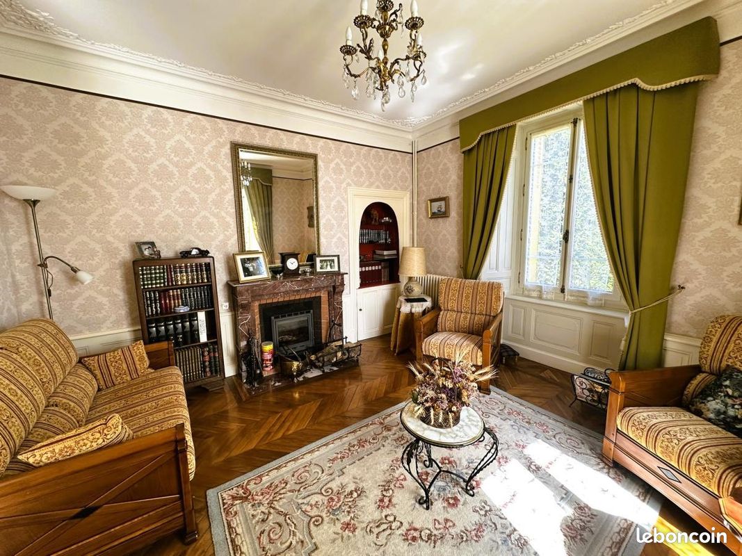 Maison 220 m² · à Paulhac · 220 m² · 233 200 €