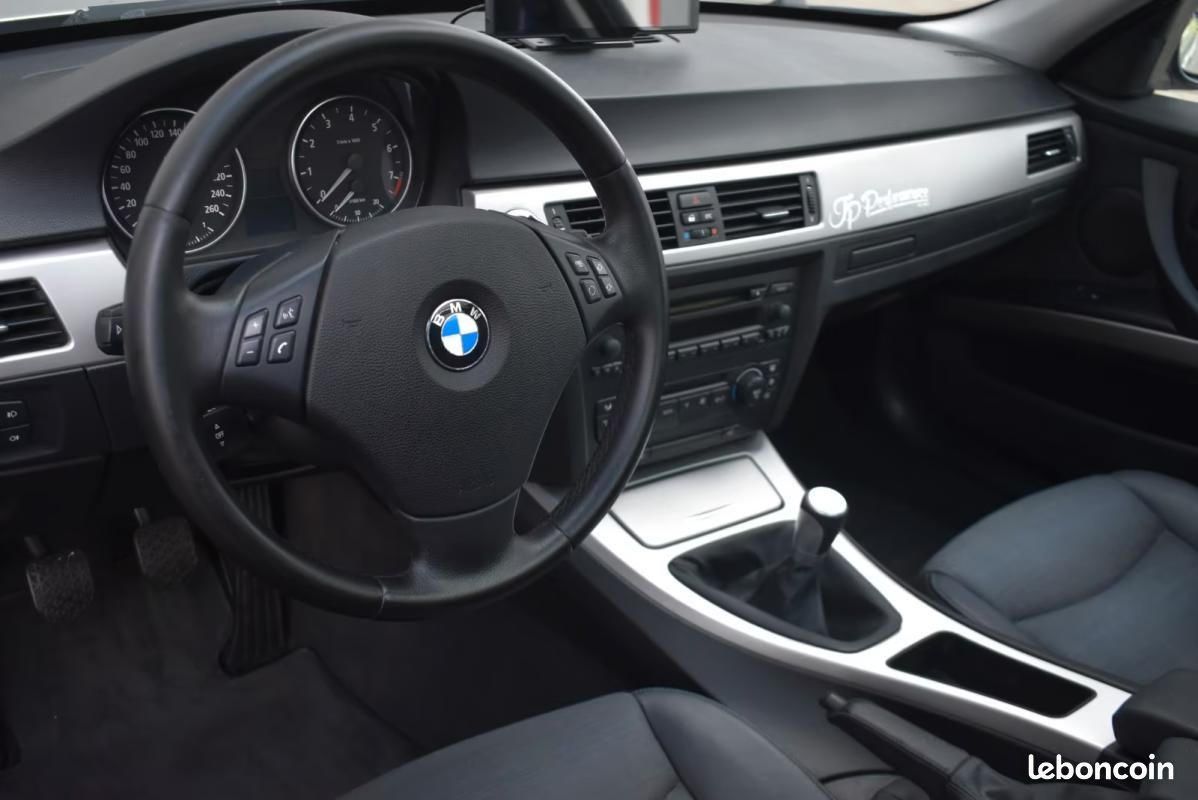 Bmw 325 i touring m sport performance panoramique 218 ch bvm - pack toit ouvrant (image 15)
