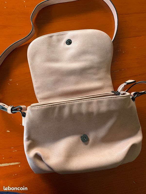 Sac Hexagona cuir (image 3)