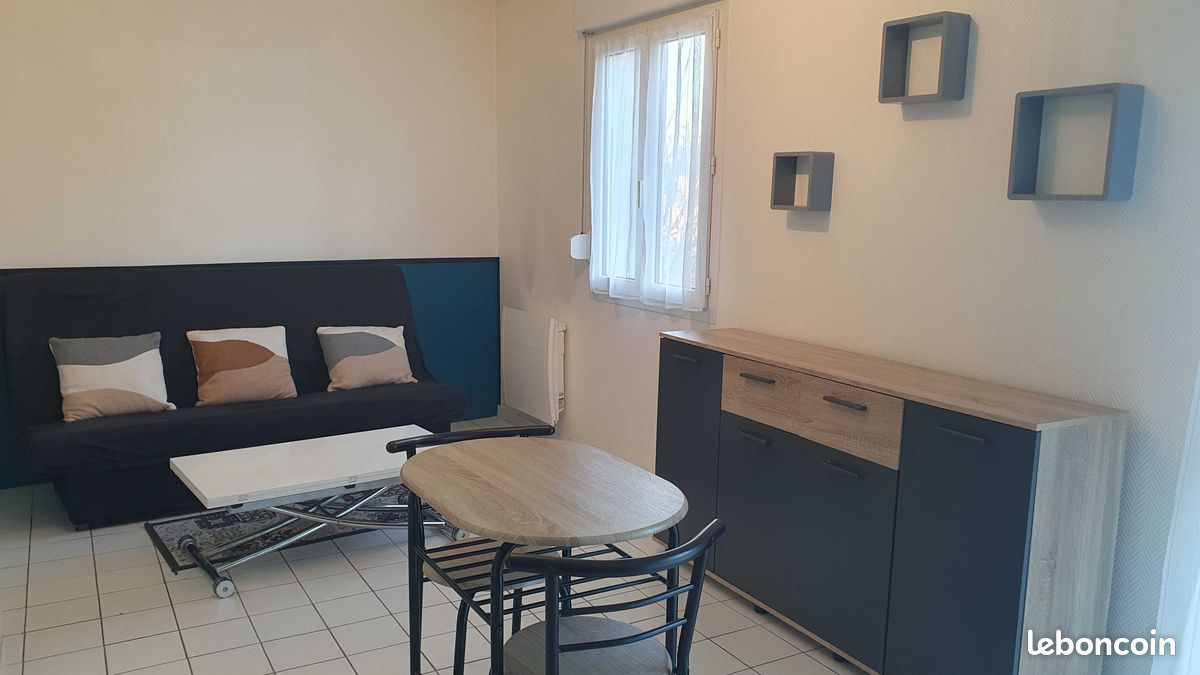 Appartement 1 pièce 25 m² · à Saint-Cyr-sur-Loire · 25 m² · 550 €/mois