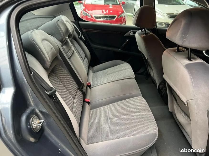 PEUGEOT 407 2,0L 16V ESSENCE 140cv BVA4 PREMIUM "61927 Kms" (image 5)