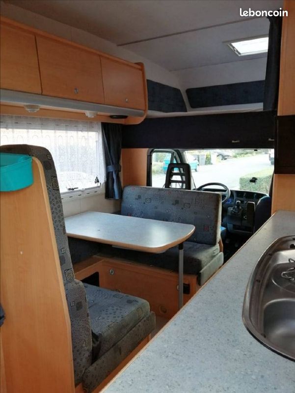 Camping car en location (image 3)