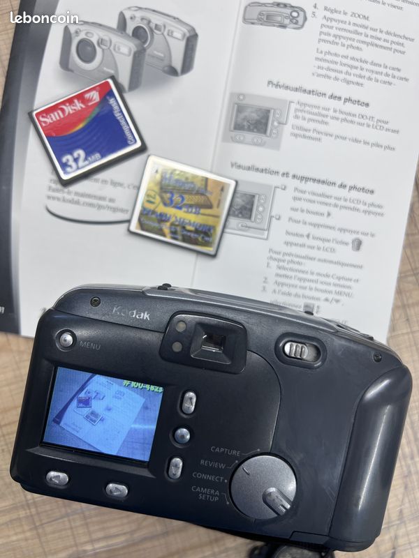 KODAK PIXPRO AZ405-BK Appareil photo numérique 20 MP Zoom optique 40x Objectif grand angle 24 mm