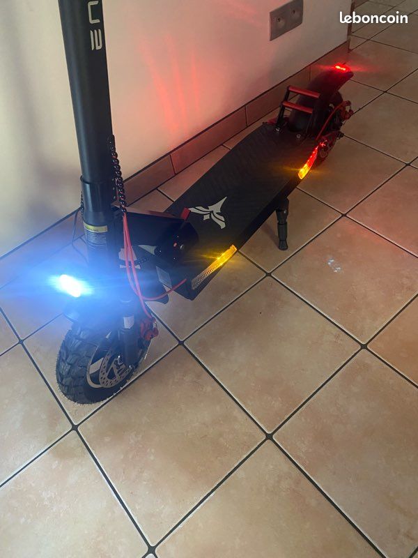 Trottinette électrique adultes (image 3)
