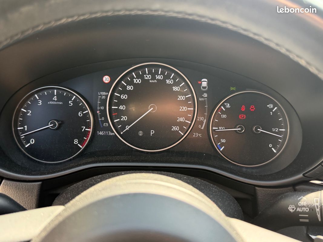 MAZDA CX-30 2.0L SKYACTIV-X M Hybrid 180 ch 4x2 BVA6 Exclusive / Camèra 360 / Toit ouvrant / Bose (image 32)
