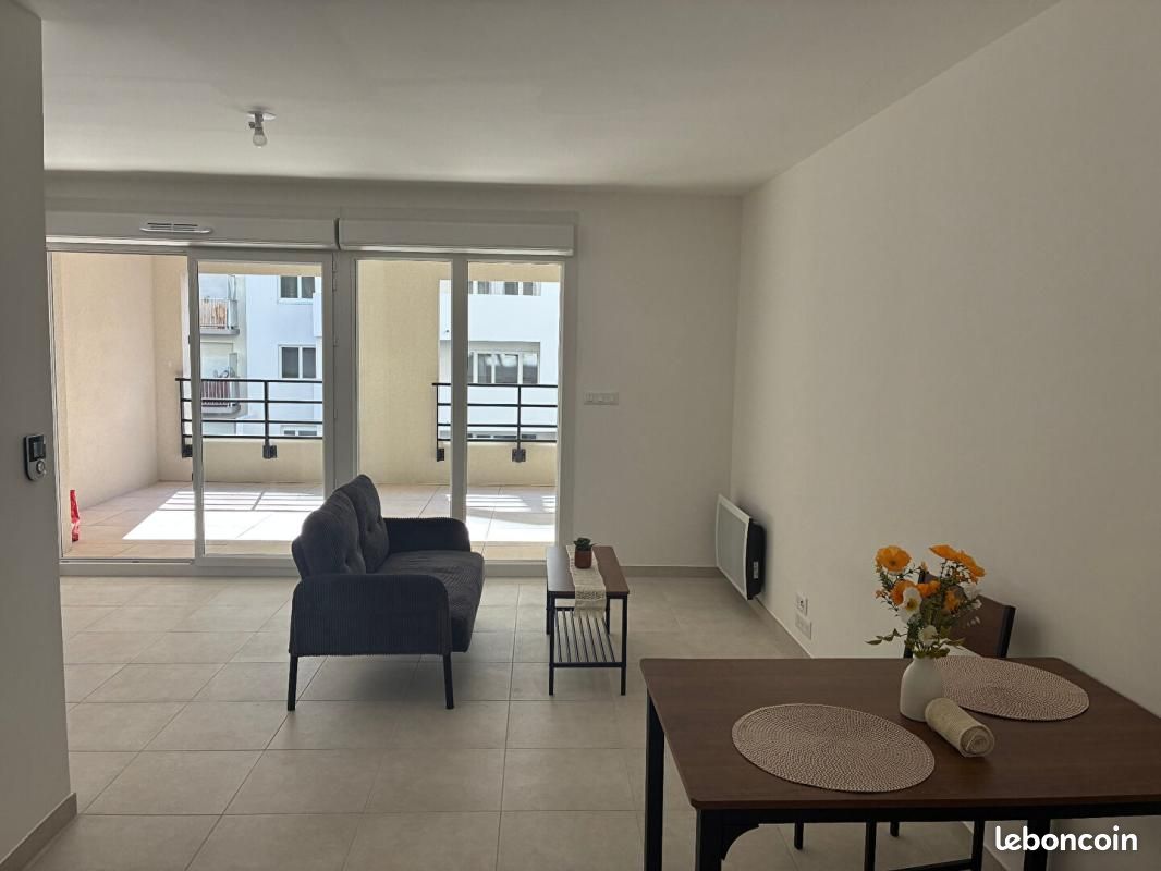 Appartement 2 pièces 48 m² · à Marseille · 48 m² · 1 080 €/mois