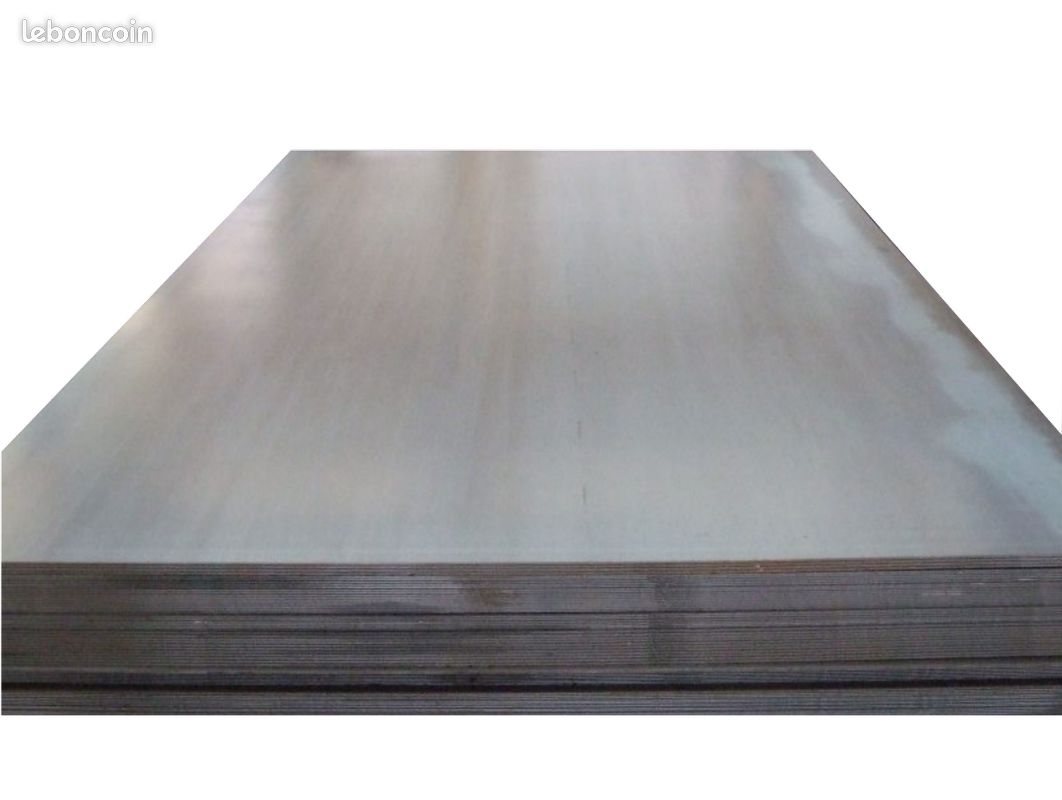 Feuille acier (image 1)