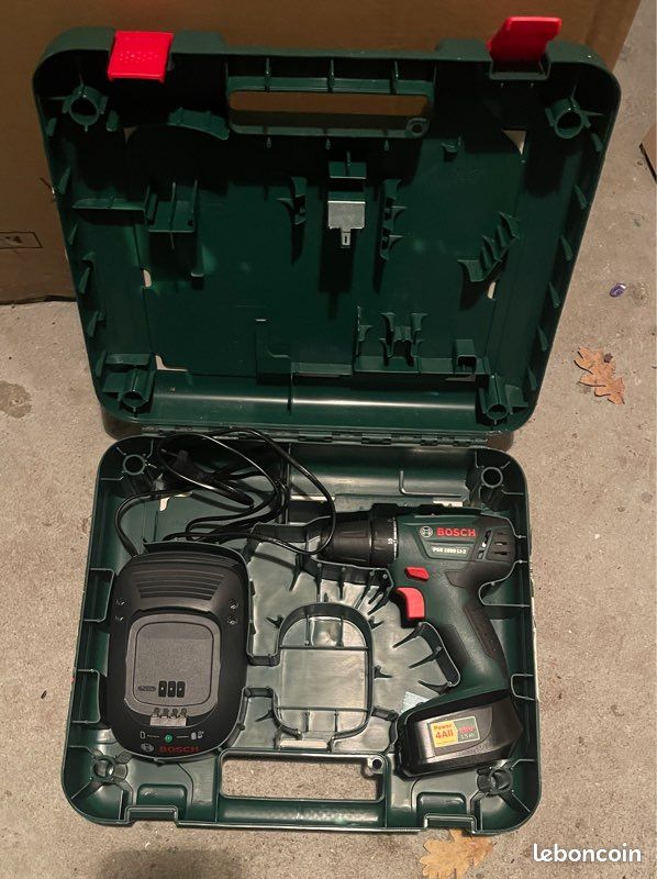 Perceuse visseuse Bosch 18V PSR 1800 LI-2 + Coffret forets et embouts (image 2)