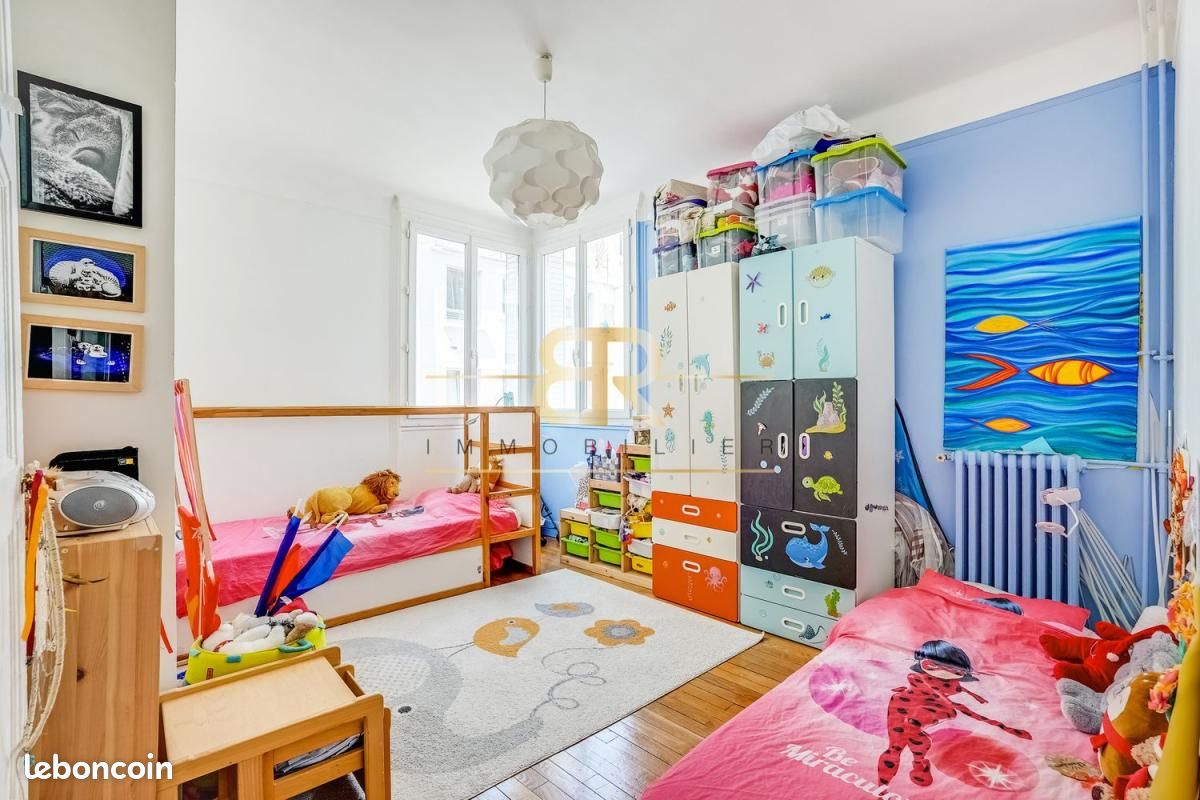 Appartement 5 pièces 96 m² · à Paris · 96 m² · 884 000 €