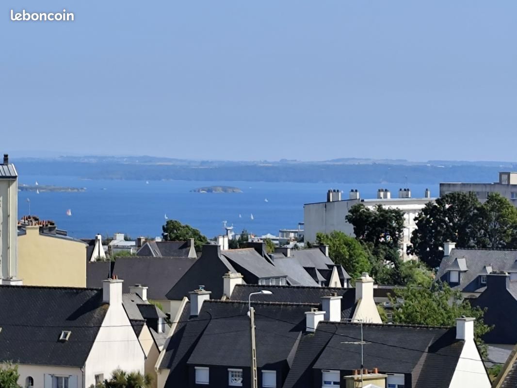 Appartement 5 pièces 110 m² · à Brest · 110 m² · 1 021 €