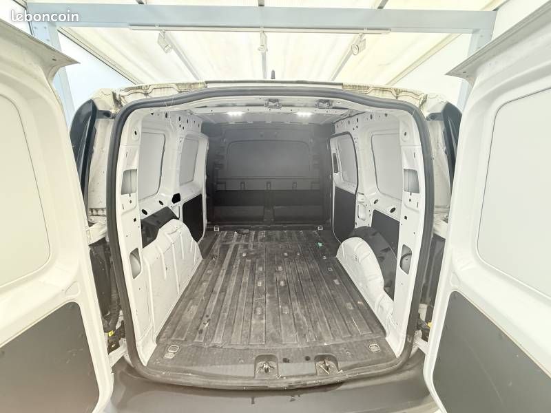 Volkswagen Caddy (30) CARGO 2.0 TDI 102 BVM6 BUSINESS (image 8)