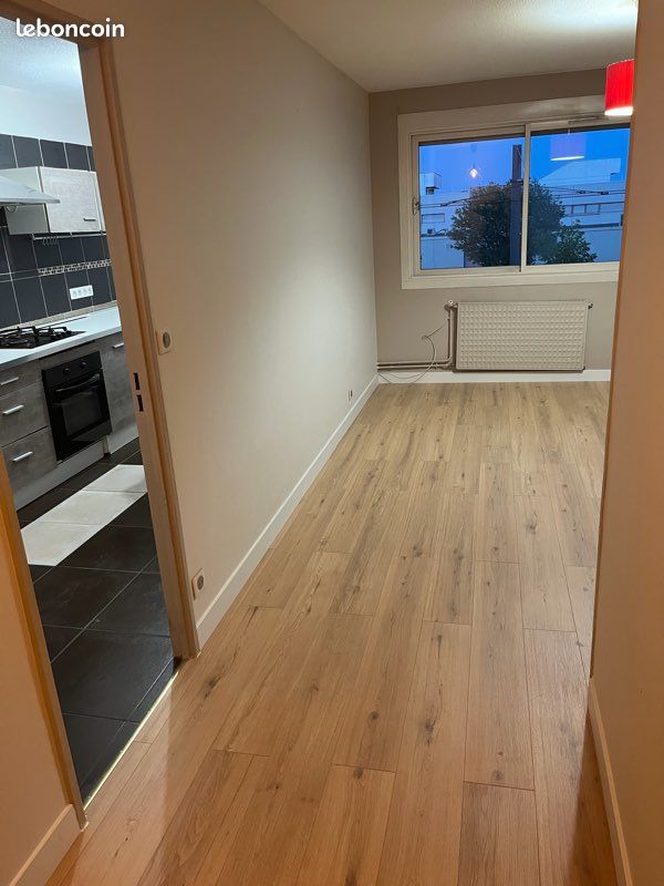 Appartement 4 pièces 85 m² · à Clermont-Ferrand · 85 m² · 820 €