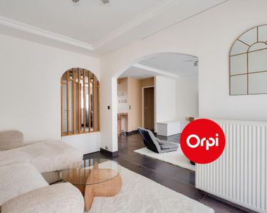 Appartement 250 000 € - 90 m²