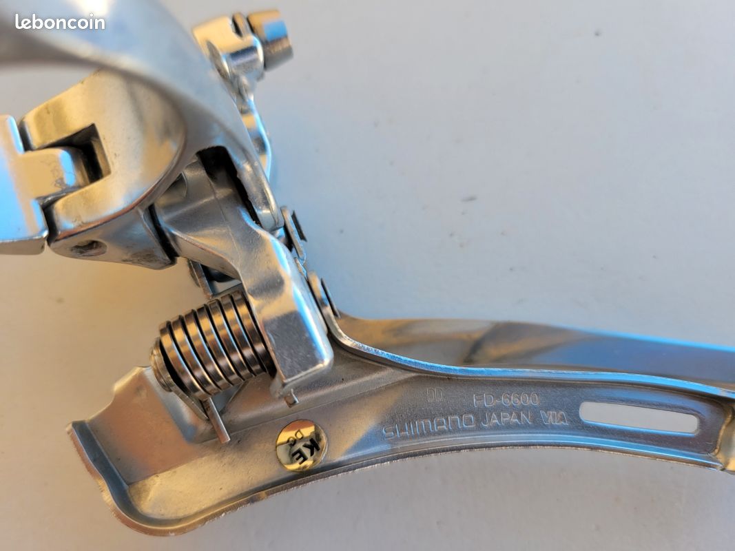 Dérailleur Avant Shimano 600 FD-6400 à Collier - Occasion